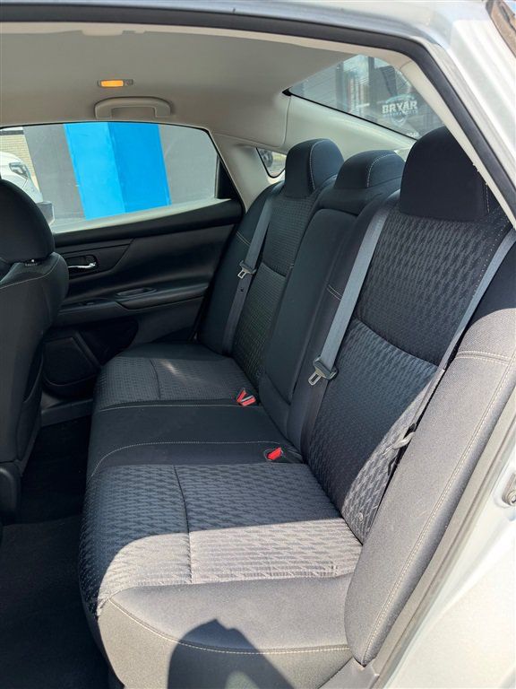 Used 2016 Nissan Altima 2.5 S w/ Power Driver Seat Package FWD image 30