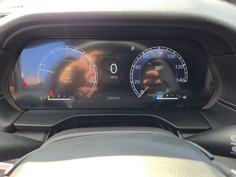 Certified 2023 Jeep Grand Cherokee Altitude image 12