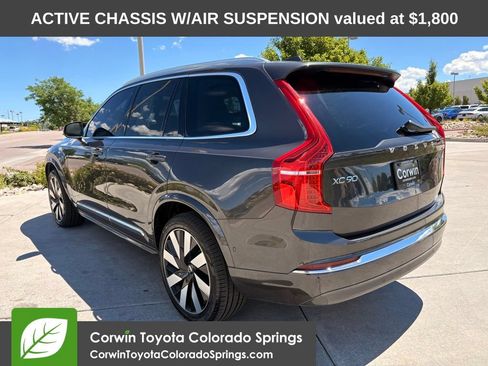 Used 2025 Volvo XC90 T8 Ultra w/ Protection Package AWD/4WD image 5