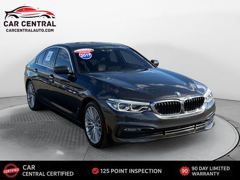 Used 2017 BMW 540i xDrive image 7