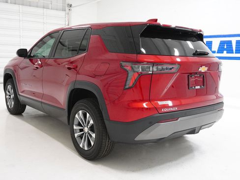 New 2026 Chevrolet Equinox LT image 9