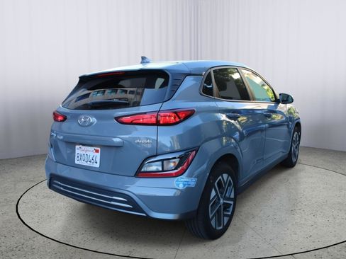 Used 2022 Hyundai Kona SEL w/ Convenience Package FWD image 6