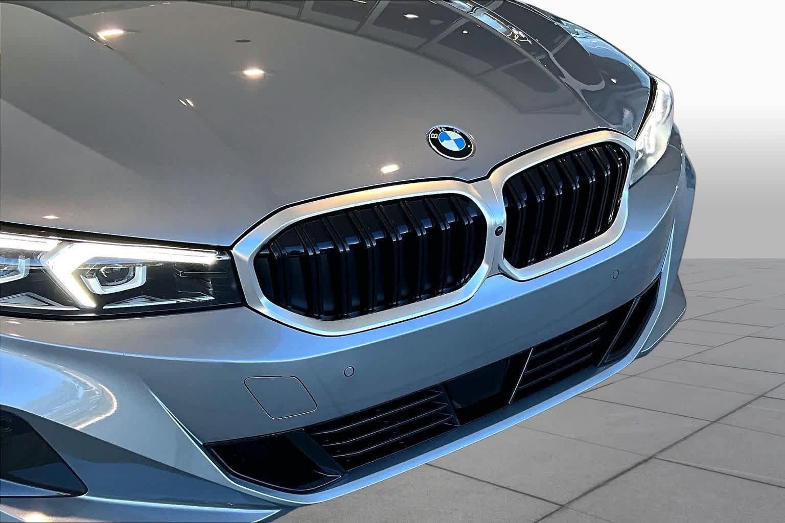 Used 2026 BMW 330i Sedan RWD image 29