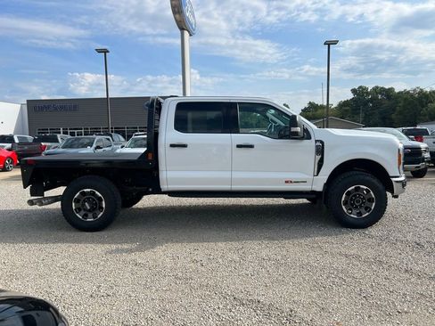 Used 2023 Ford F250 XLT w/ Tremor Off-Road Package image 9