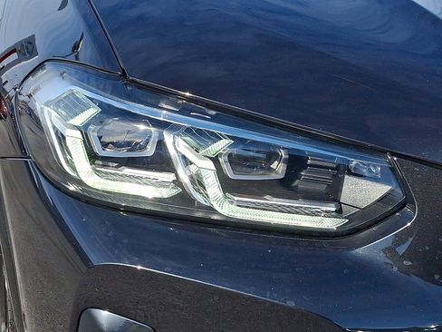 Used 2024 BMW X3 xDrive30i w/ Premium Package image 9