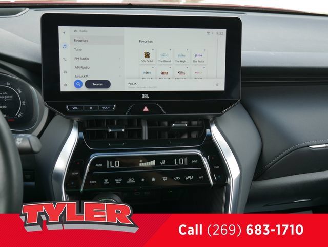 Used 2023 Toyota Venza Limited AWD/4WD image 46