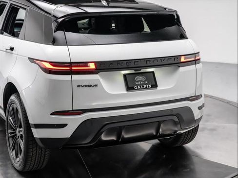 New 2026 Land Rover Range Rover Evoque S AWD/4WD image 28