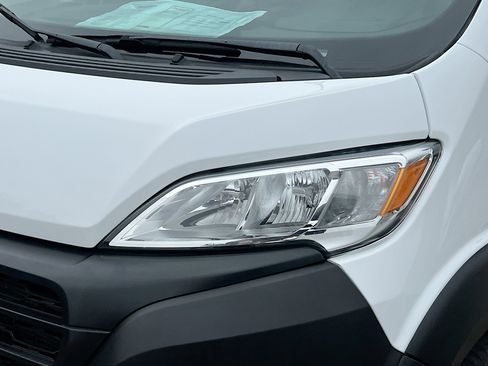 Used 2023 RAM ProMaster 2500 image 11