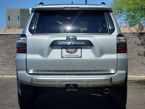 Used 2016 Toyota 4Runner Trail Premium AWD/4WD image 7
