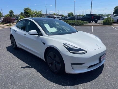 Used 2022 Tesla Model 3 Long Range AWD/4WD image 2