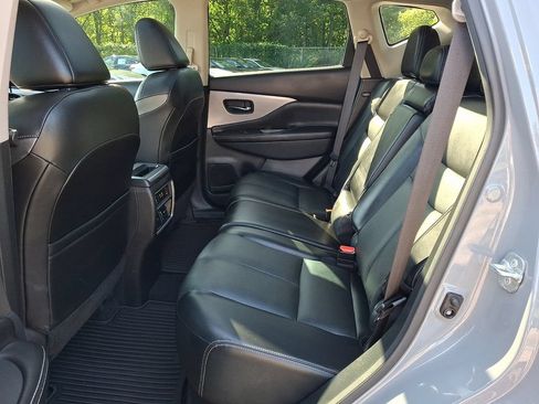 Certified 2022 Nissan Murano SL w/ SL Moonroof Package AWD/4WD image 11