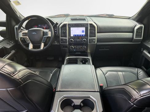 Used 2019 Ford F250 Platinum w/ Platinum Ultimate Package AWD/4WD image 22