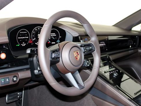 New 2026 Porsche Panamera 4 AWD/4WD image 4