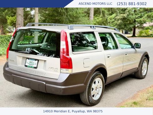 Used 2002 Volvo V70 Cross Country AWD/4WD image 5