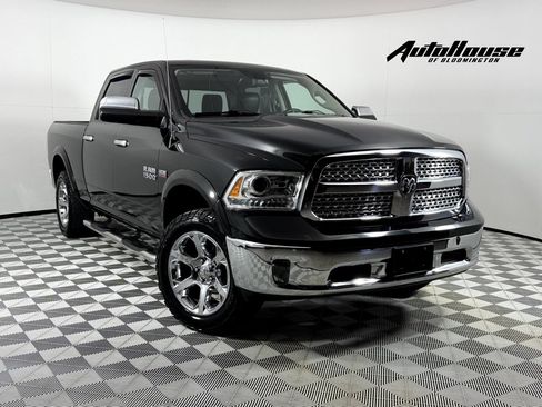 Used 2018 RAM 1500 Laramie AWD/4WD image 1