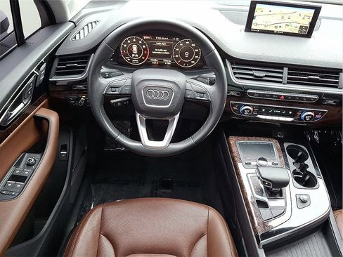 Used 2019 Audi Q7 3.0T Premium Plus image 12