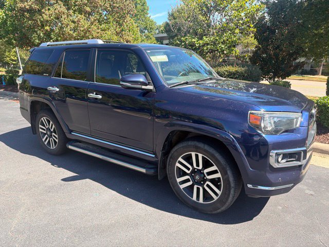 Used 2019 Toyota 4Runner Limited AWD/4WD image 2