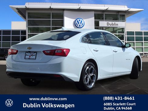 Used 2023 Chevrolet Malibu LT FWD image 4