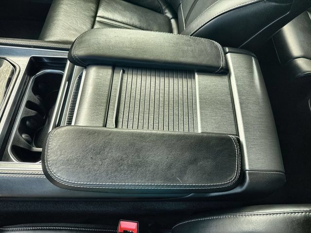 Used 2025 Jeep Wagoneer 4WD image 21