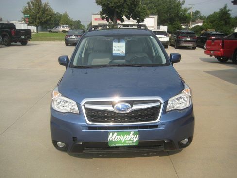 Used 2015 Subaru Forester 2.5i Touring w/ Eyesight & Navigation System AWD/4WD image 3