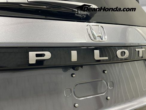 New 2026 Honda Pilot Elite image 7