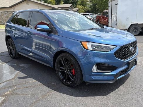 Used 2019 Ford Edge ST w/ Equipment Group 401A AWD/4WD image 3