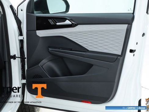 Used 2022 Volkswagen Taos S image 68