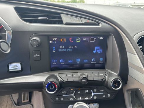 Used 2017 Chevrolet Corvette Grand Sport RWD image 18