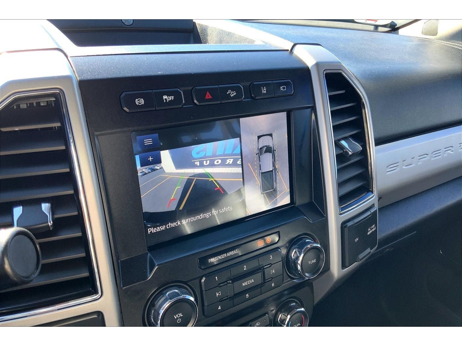 Used 2021 Ford F350 Lariat w/ Lariat Ultimate Package AWD/4WD image 23