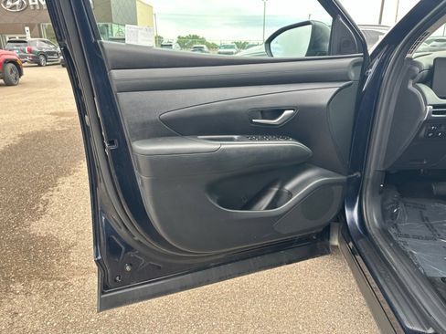 Used 2025 Hyundai Tucson SEL AWD/4WD image 15