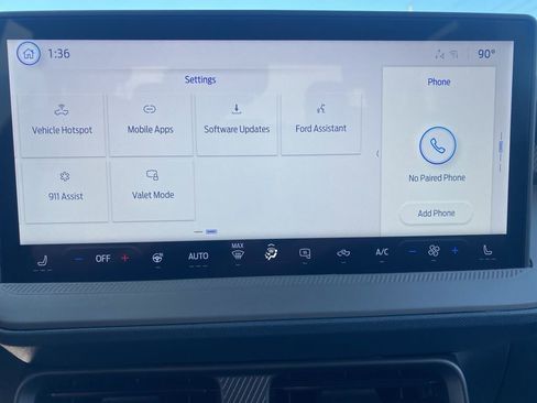 New 2025 Ford Maverick XLT w/ XLT Luxury Package image 36