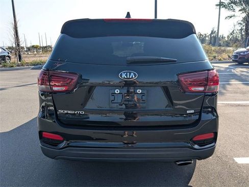 Used 2019 Kia Sorento LX w/ Option Group 020 image 4