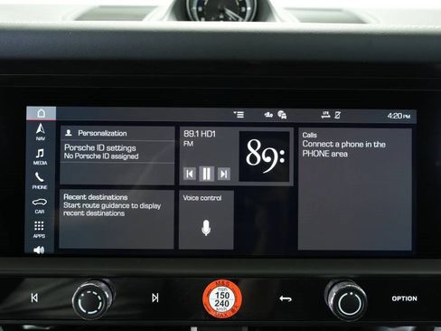 New 2025 Porsche Macan image 17