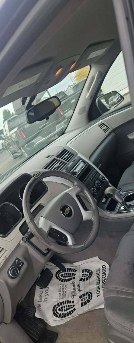 Used 2012 Chevrolet Traverse LS w/ LPO, 'HIT The Road' Package FWD image 5