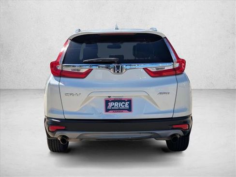 Used 2018 Honda CR-V Touring image 6