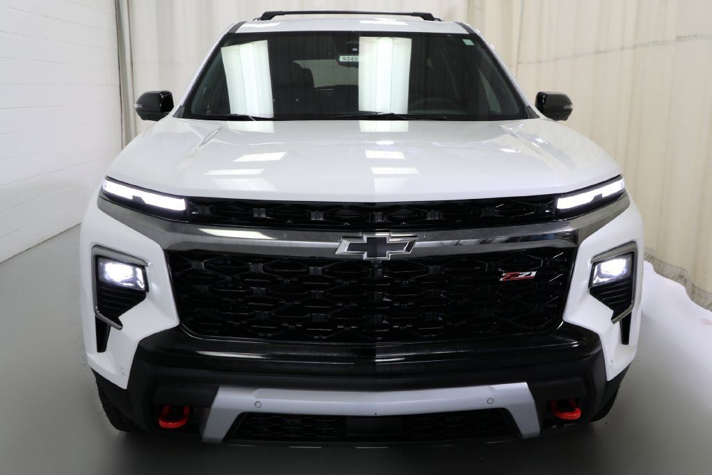 Used 2024 Chevrolet Traverse Z71 w/ Enhanced Driving Package AWD/4WD image 15