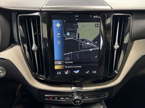 Used 2021 Volvo XC60 T5 Inscription w/ Climate Package image 38