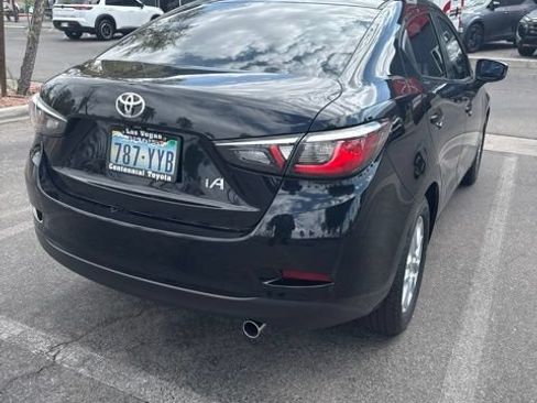 Used 2017 Toyota Yaris iA FWD image 3