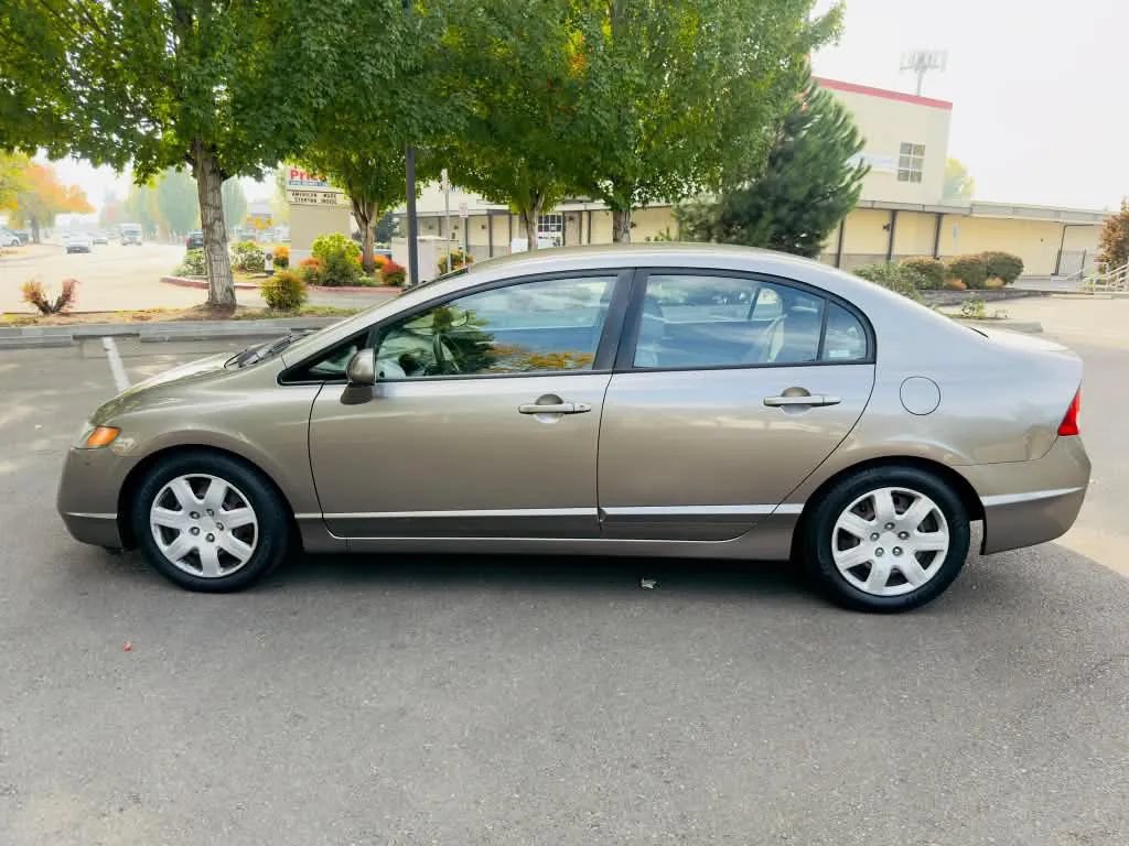 Used 2006 Honda Civic LX image 2
