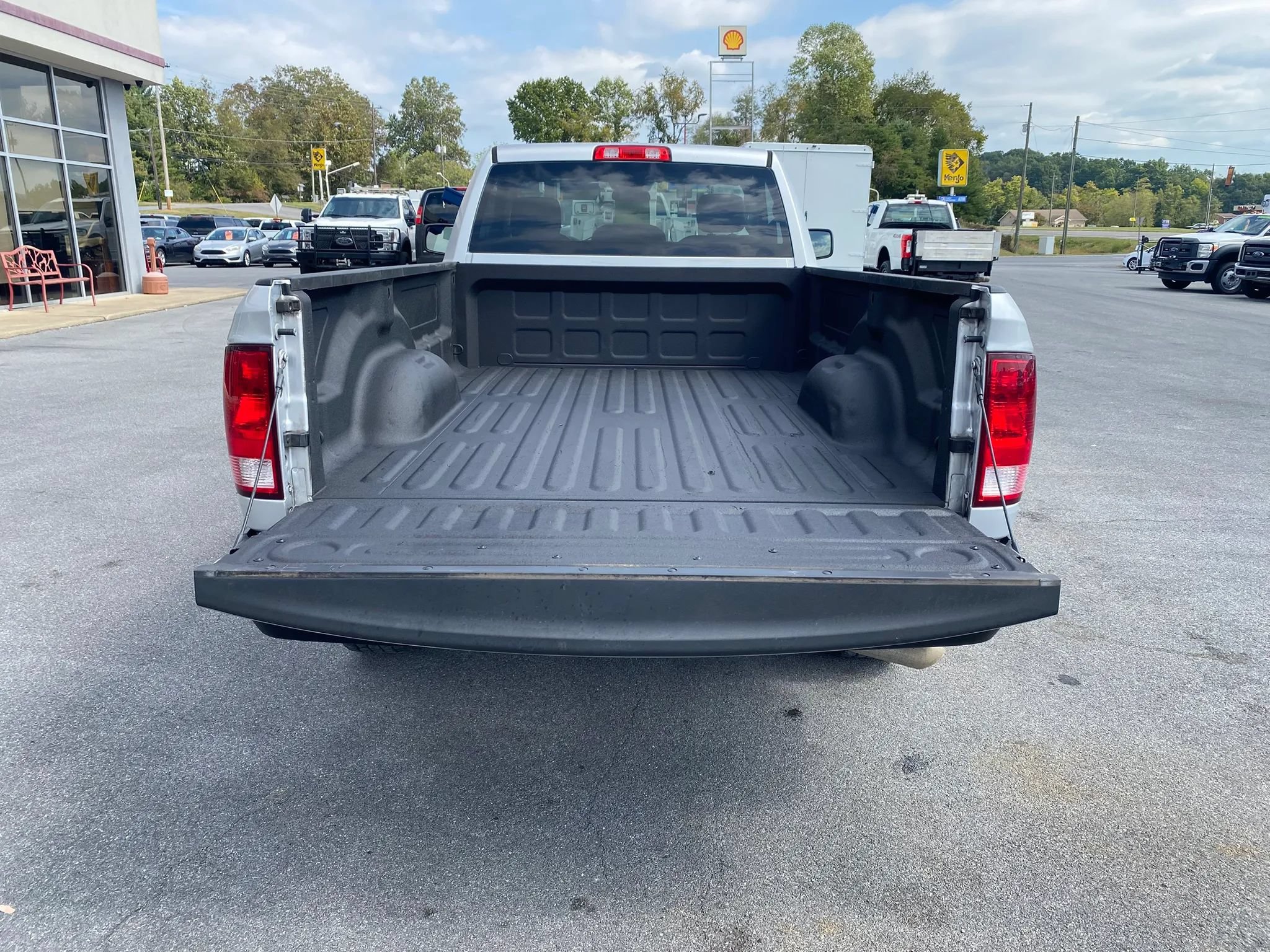 Used 2019 RAM 1500 Tradesman w/ Popular Equipment Group RWD image 19