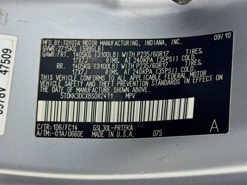Used 2011 Toyota Sienna LE FWD image 29