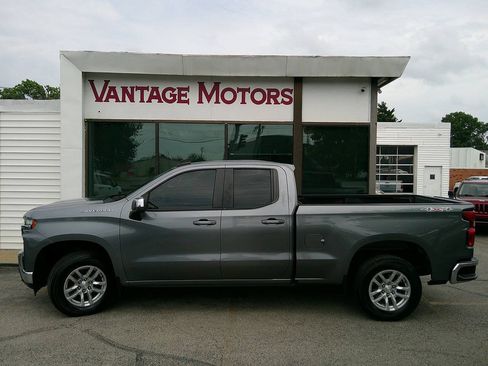Used 2019 Chevrolet Silverado 1500 LT w/ All-Star Edition AWD/4WD image 9