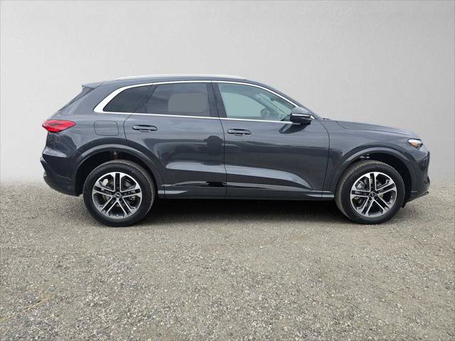 New 2026 Audi Q5 Premium Plus AWD/4WD image 2