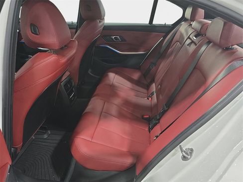 Certified 2025 BMW 330i Sedan image 12