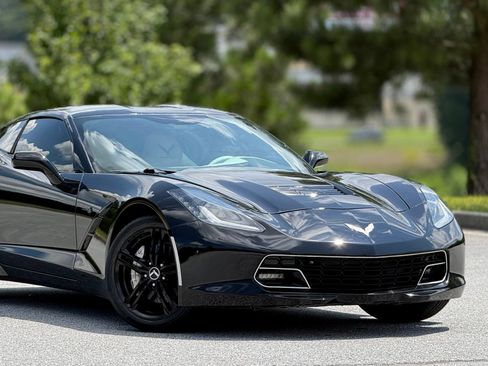 Used 2016 Chevrolet Corvette Stingray Coupe RWD image 39