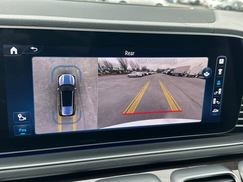 Certified 2024 Mercedes-Benz GLS 450 4MATIC image 21