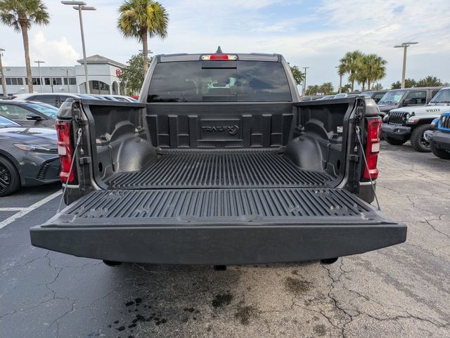 Used 2026 RAM 1500 Warlock AWD/4WD image 8