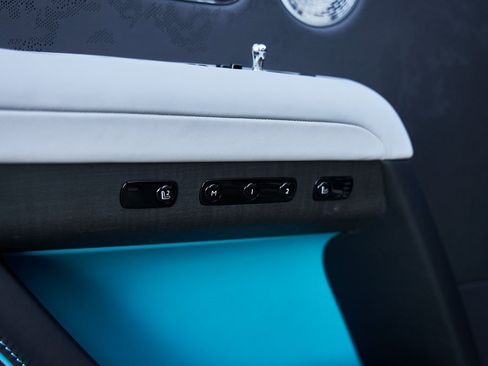 Used 2025 Rolls-Royce Ghost image 41