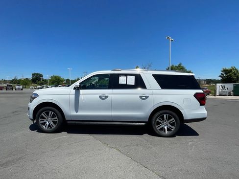 Used 2024 Ford Expedition Max Limited RWD image 4