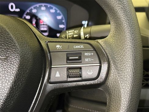 Certified 2025 Honda Accord SE image 29